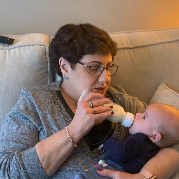 Meet your Posher, Janet - Picture 1 of 1